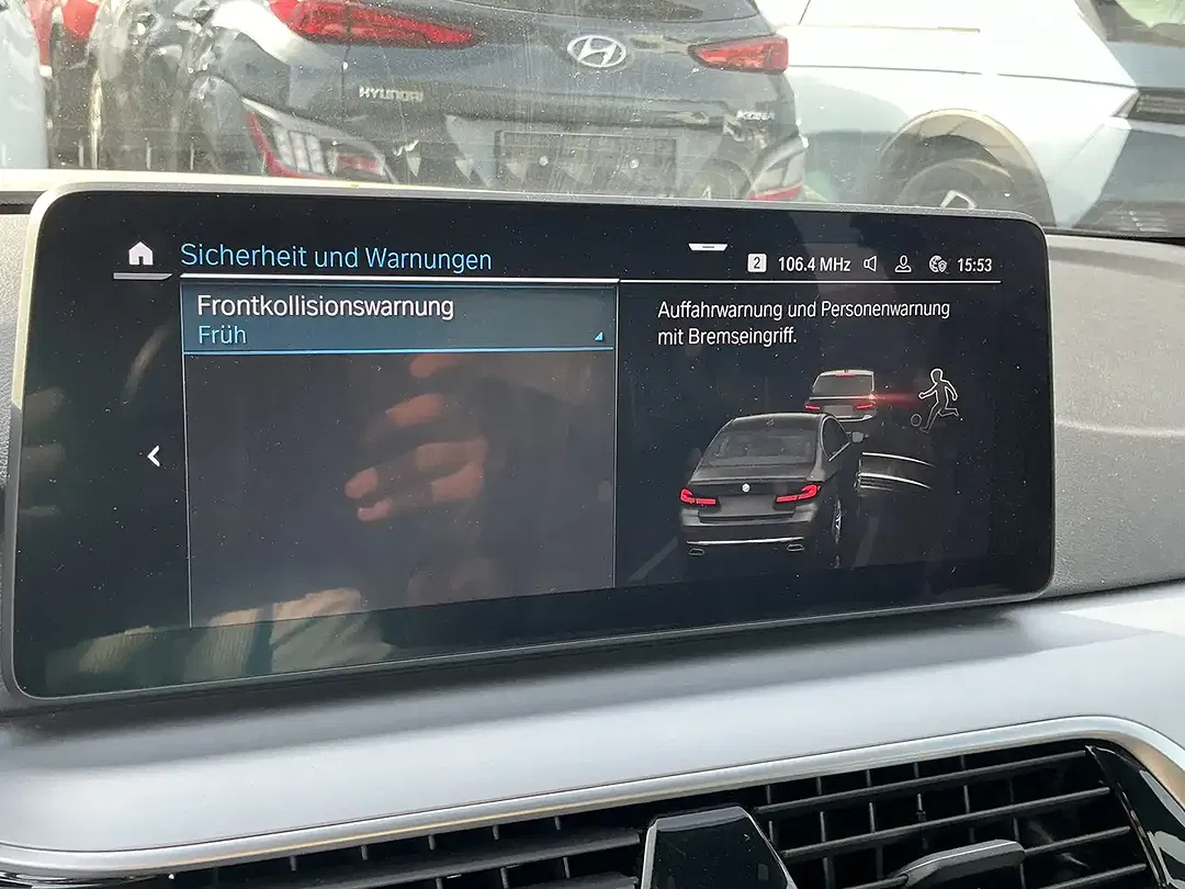 BMW 530 - Thumbnail 11