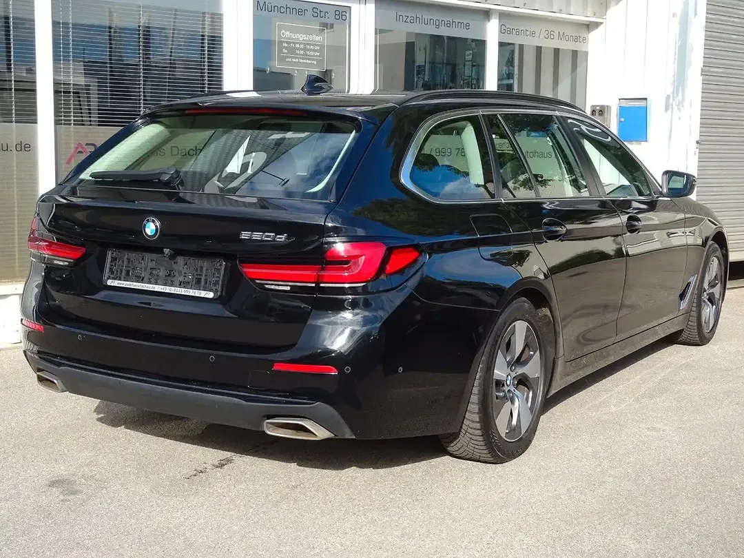 BMW 520 - Thumbnail 6