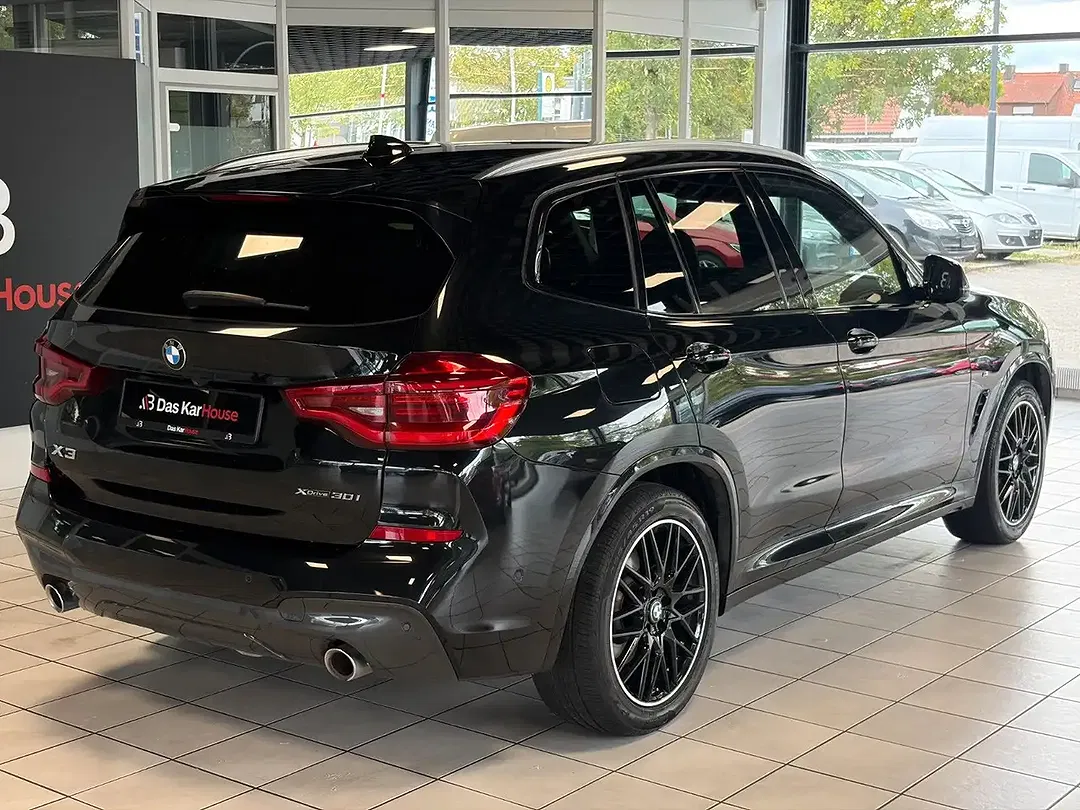 BMW X3 - Thumbnail 3