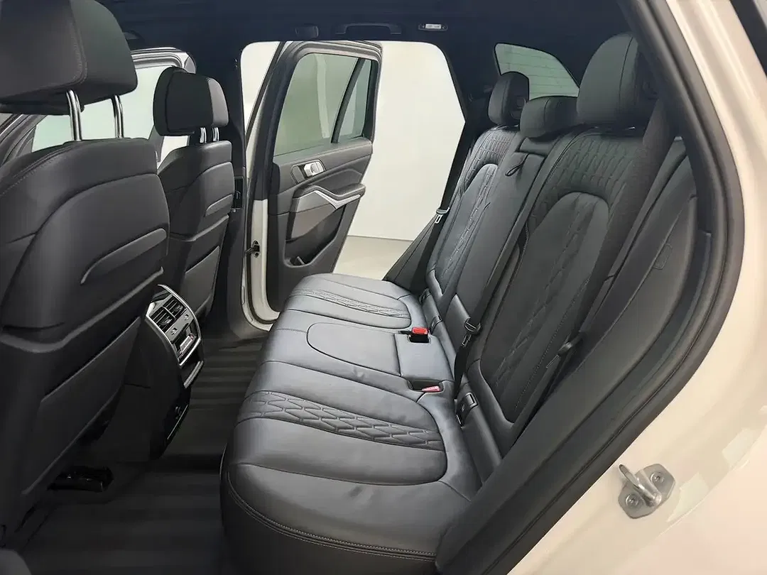 BMW X5 - Thumbnail 15