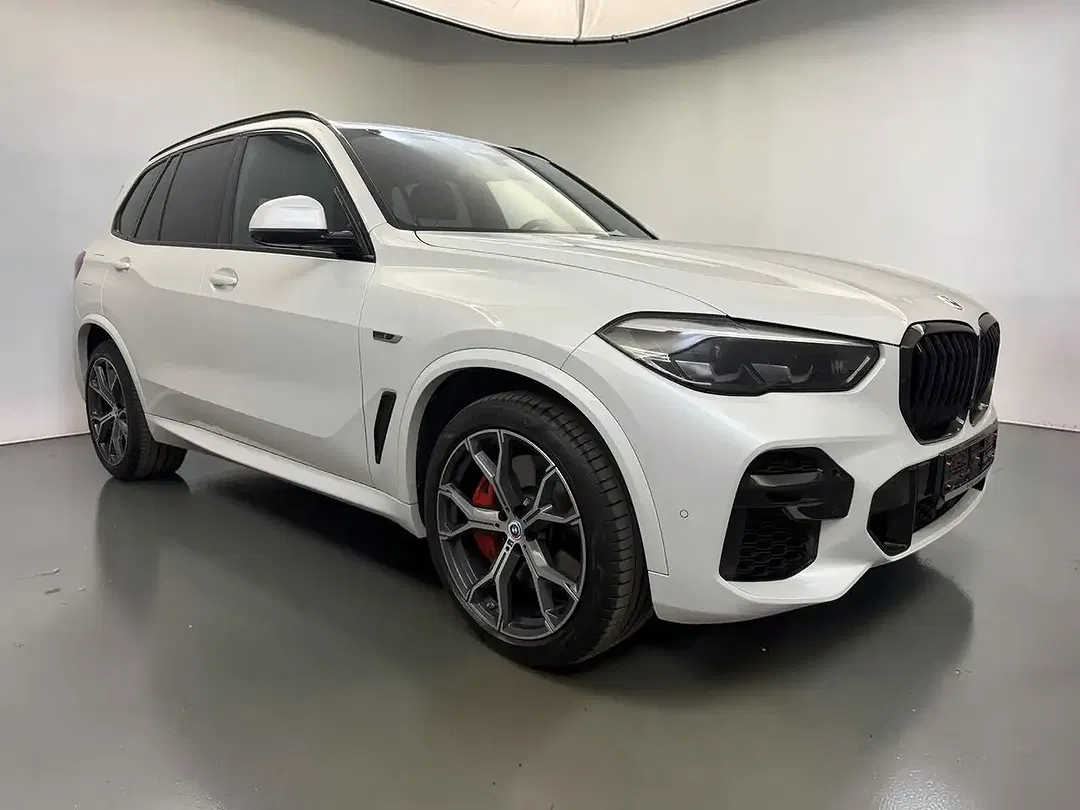 BMW X5 - Thumbnail 4