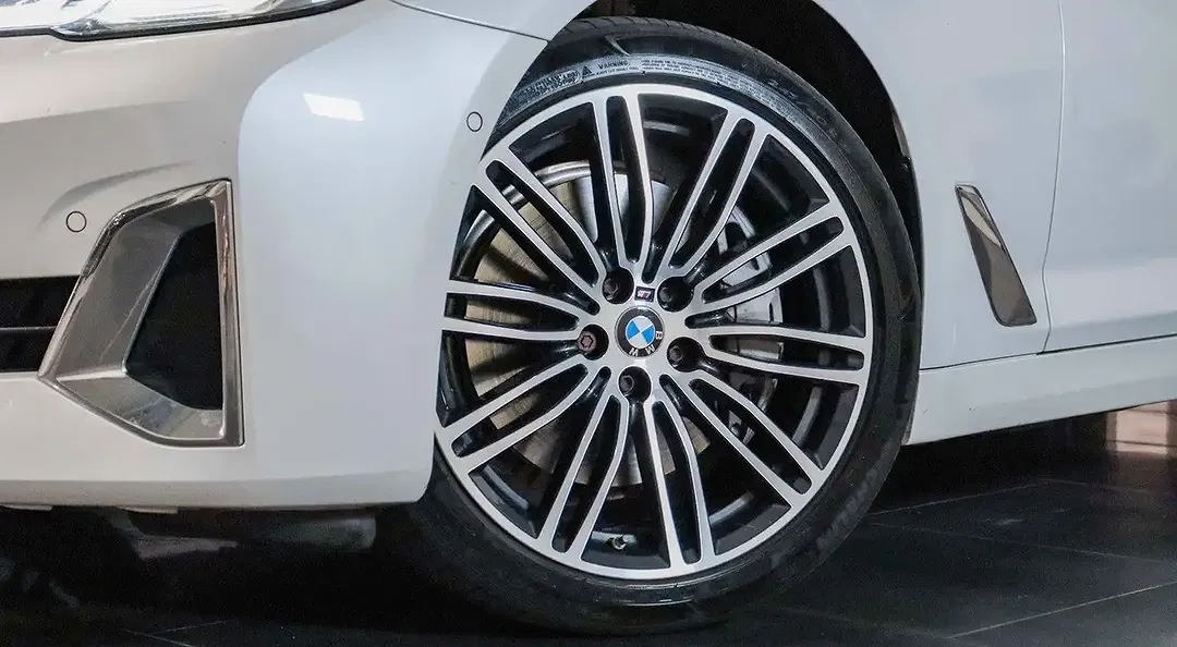 BMW 530 - Thumbnail 7