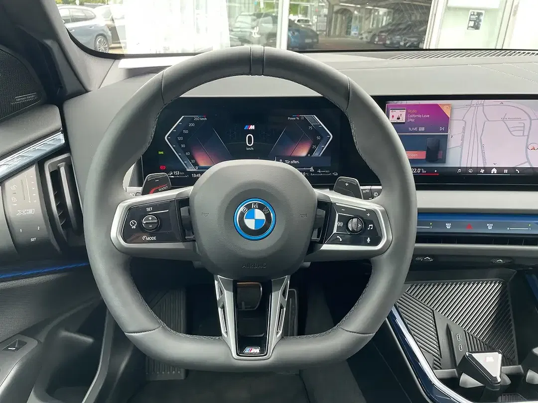 BMW X3 - Thumbnail 15