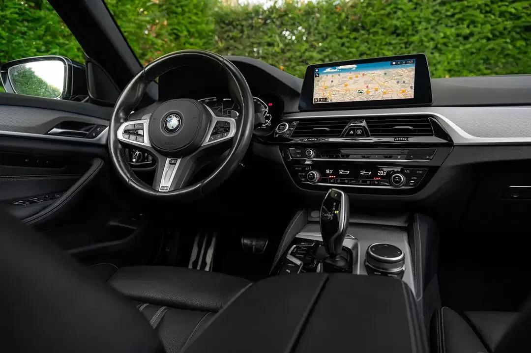 BMW 530 - Thumbnail 11