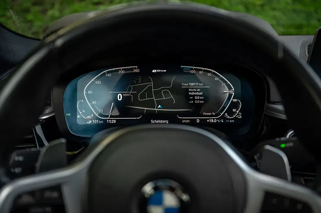 BMW 530 - Thumbnail 14