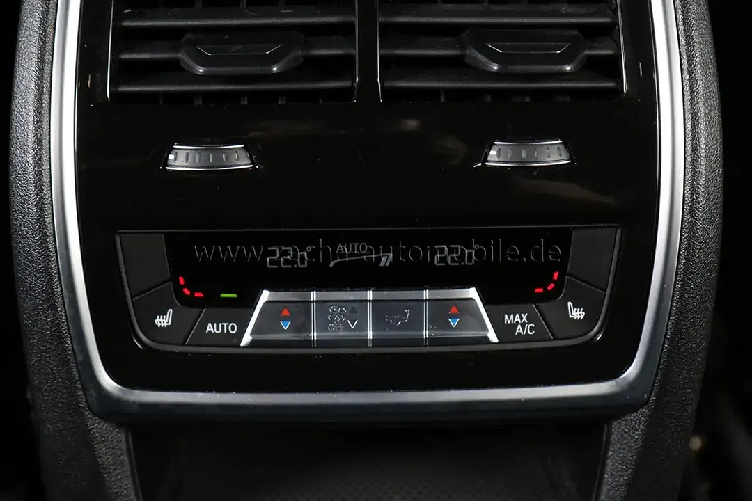 BMW X5 - Thumbnail 24