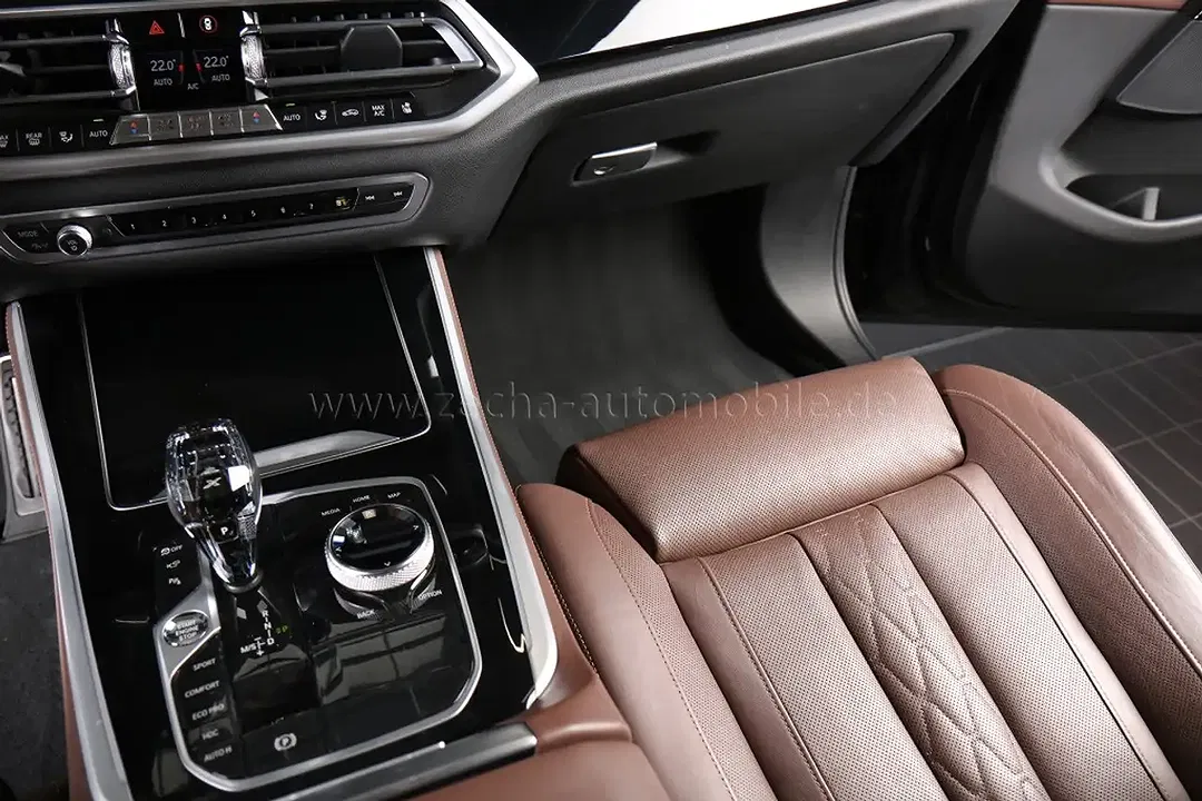 BMW X5 - Thumbnail 8