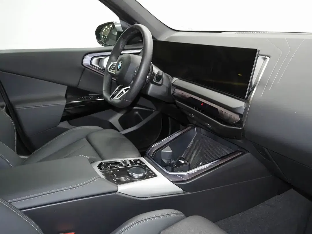 BMW X3 - Thumbnail 6