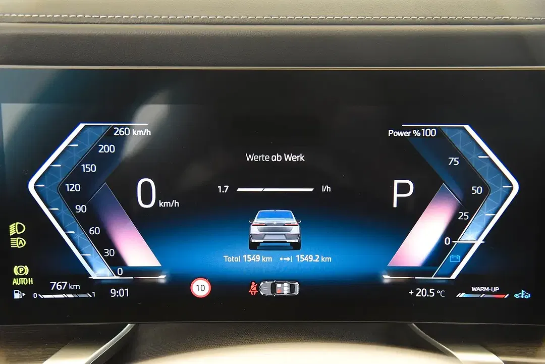 BMW 740 - Thumbnail 10