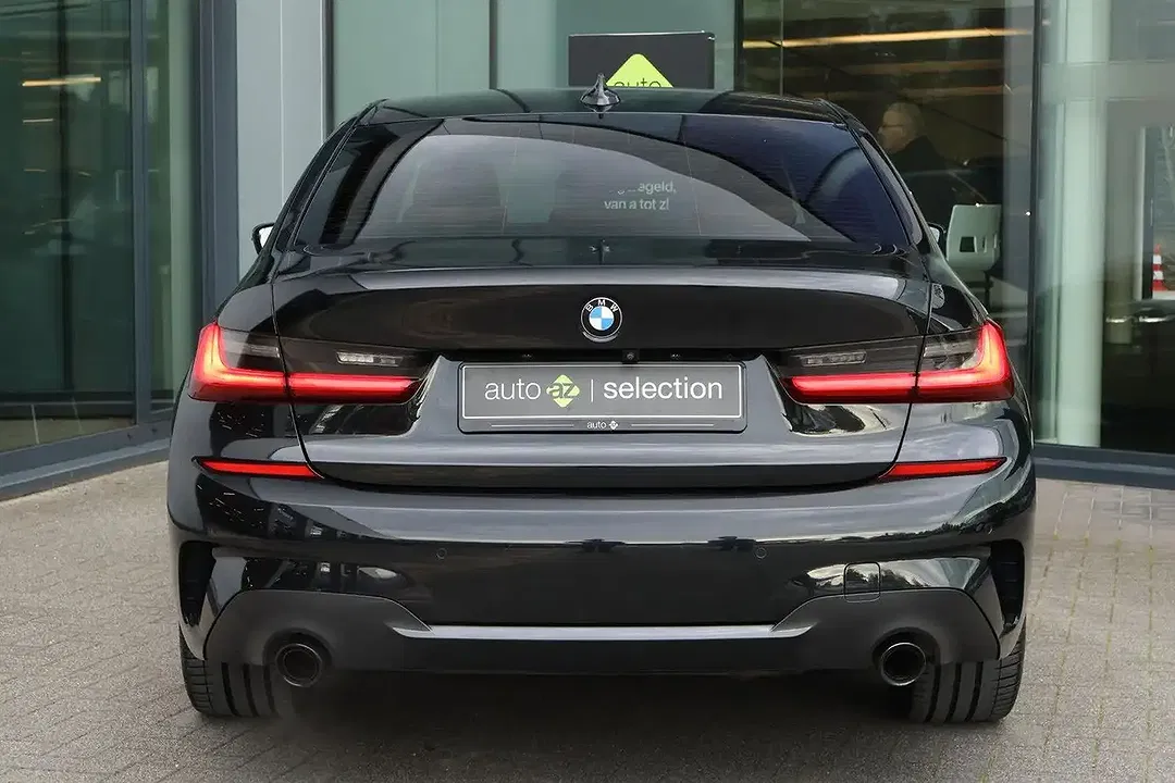 BMW 320 - Thumbnail 7