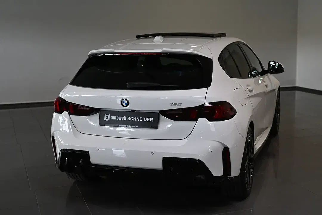 BMW 120 - Thumbnail 2