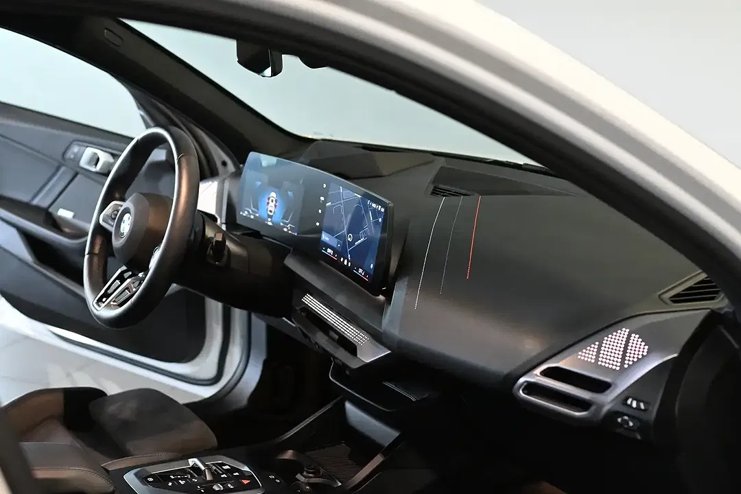 BMW 120 - Thumbnail 9
