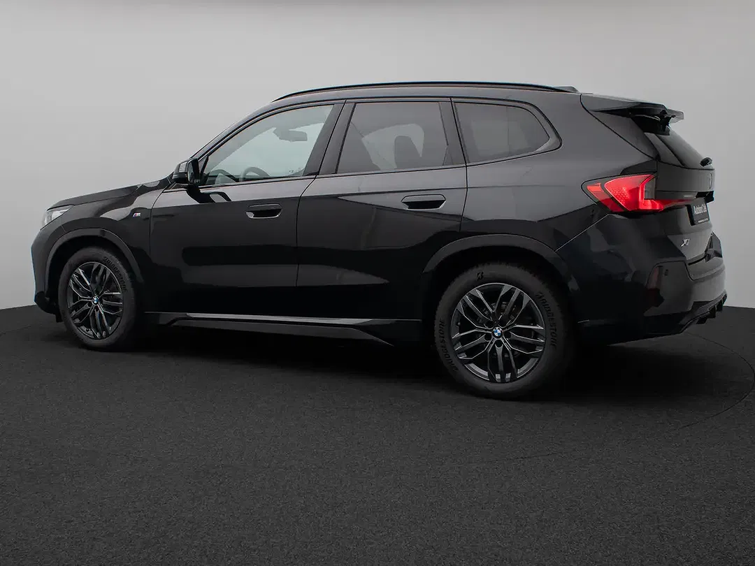 BMW X1 - Thumbnail 10