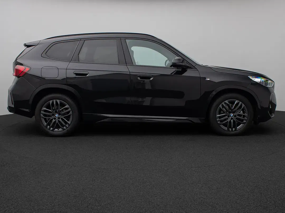 BMW X1 - Thumbnail 5