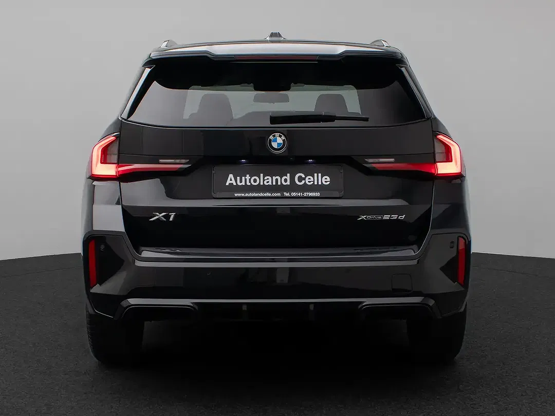 BMW X1 - Thumbnail 8