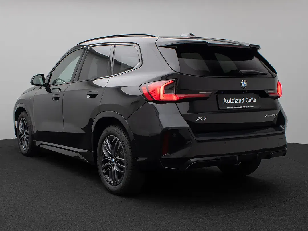 BMW X1 - Thumbnail 9