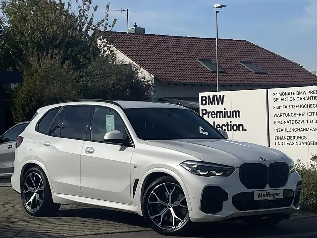 BMW X5 - Thumbnail 2