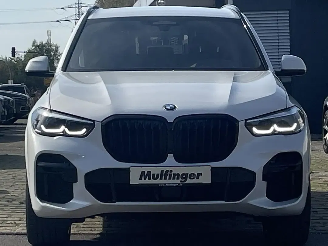 BMW X5 - Thumbnail 4