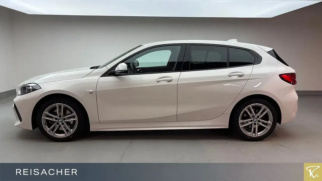 BMW 118 - Thumbnail 9