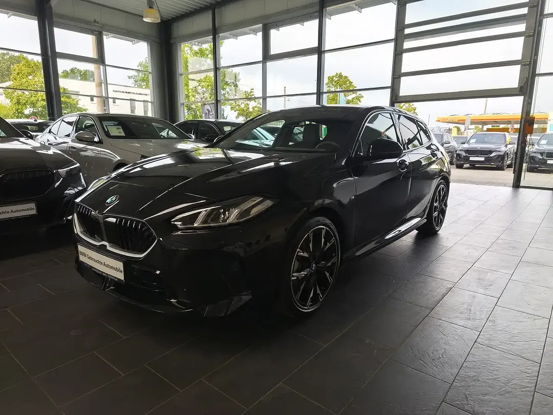 BMW 120 - Thumbnail 3