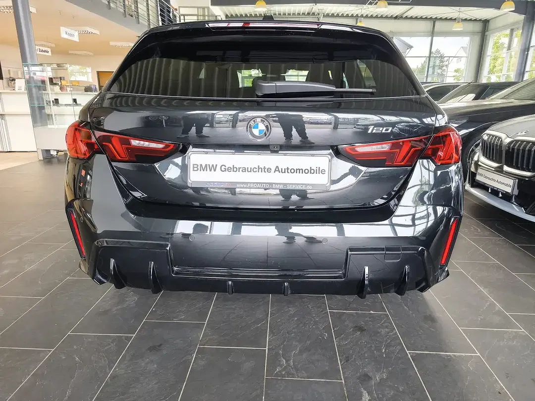 BMW 120 - Thumbnail 5