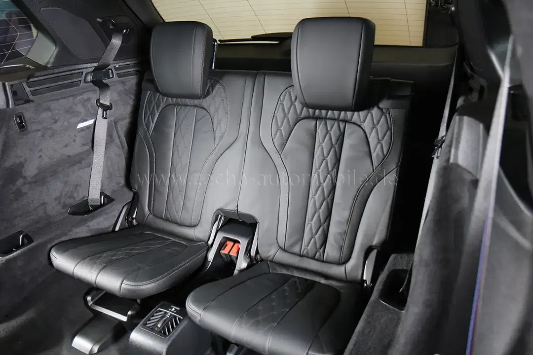 BMW X5 - Thumbnail 22