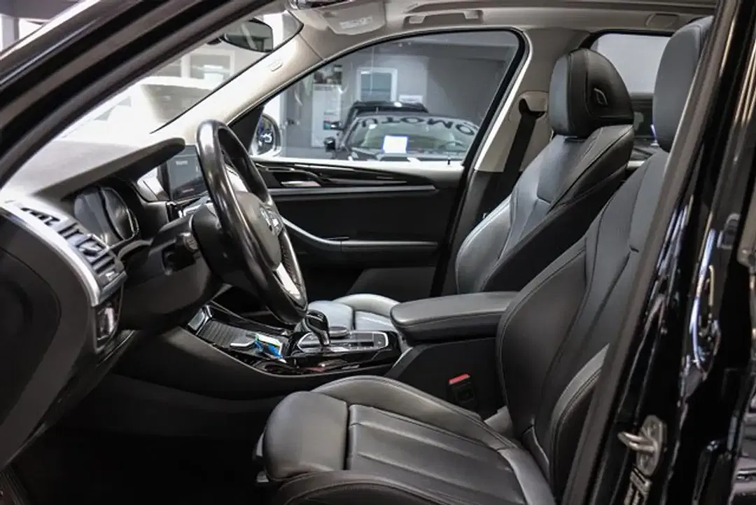 BMW X3 - Thumbnail 10