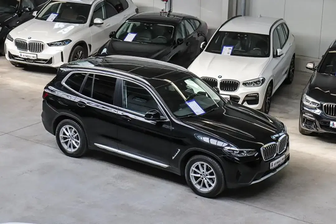 BMW X3 - Thumbnail 3