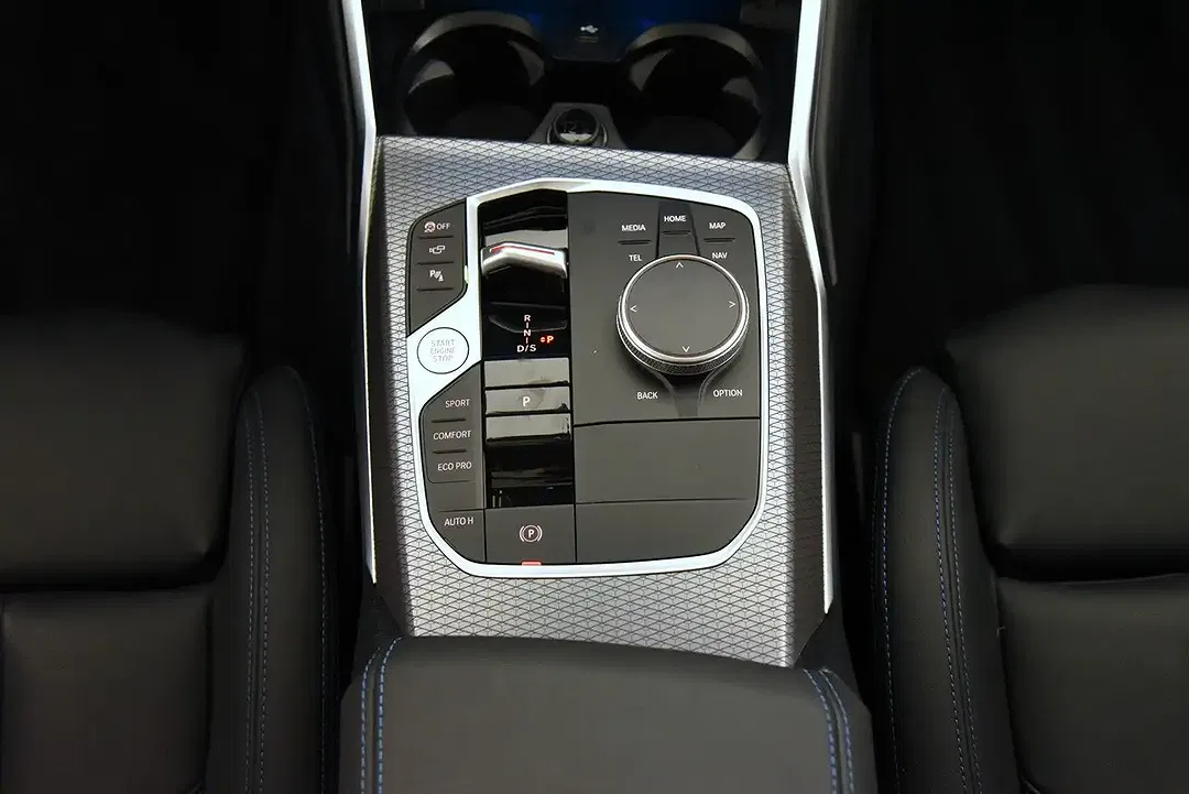 BMW 320 - Thumbnail 15