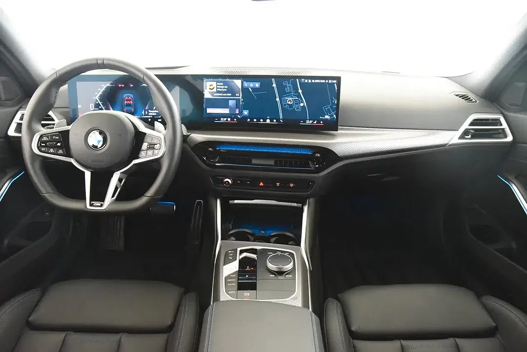 BMW 320 - Thumbnail 8