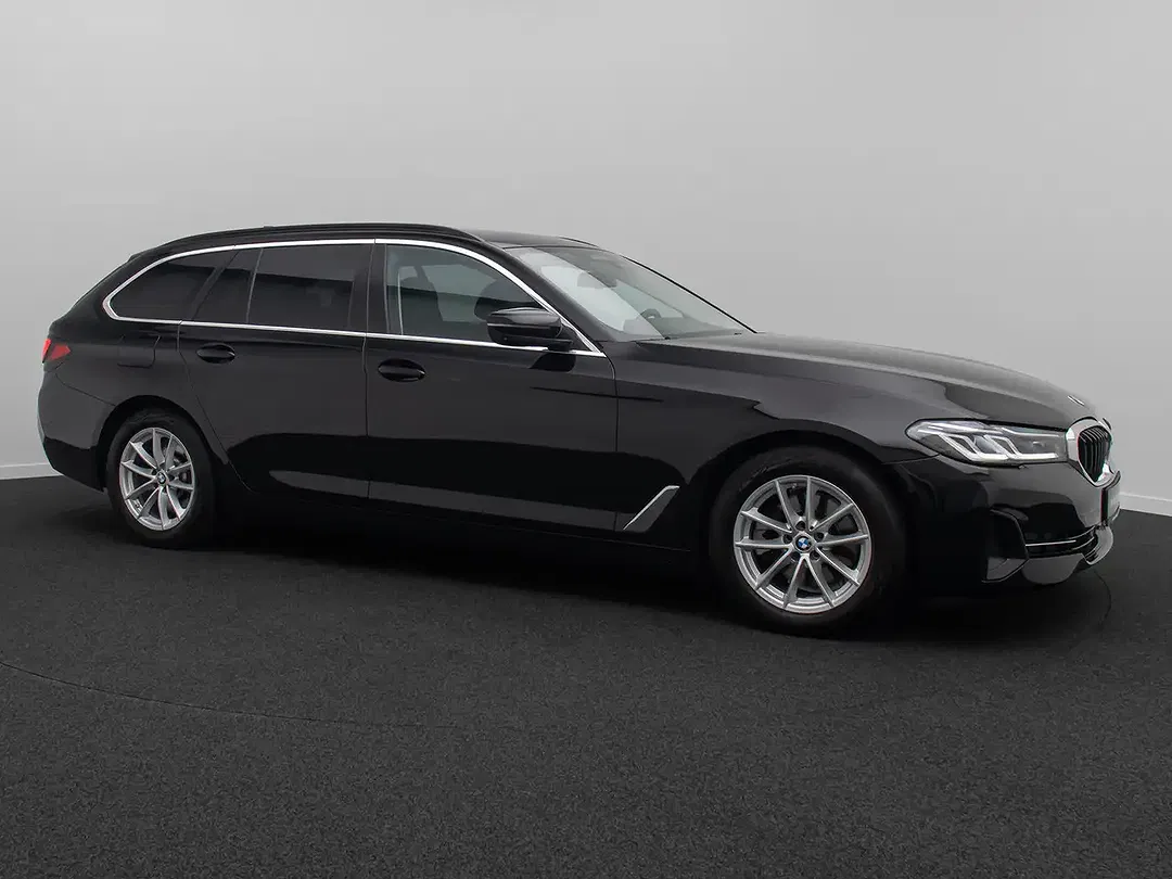 BMW 520 - Thumbnail 4