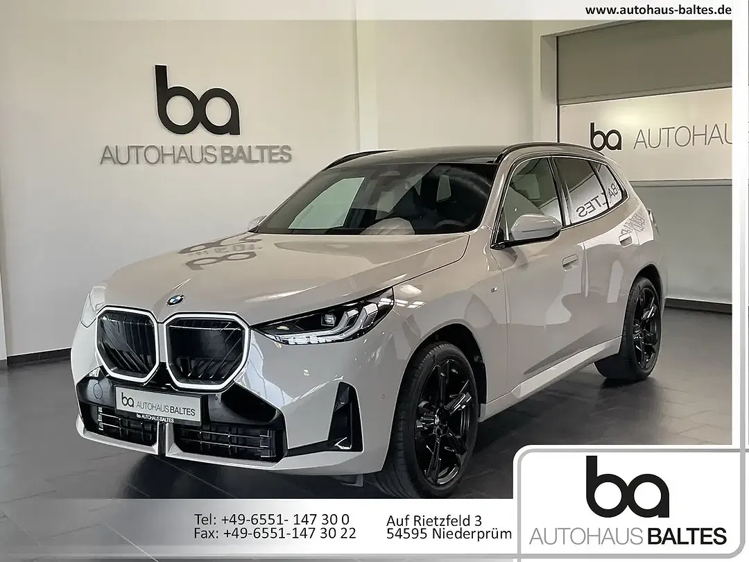 BMW X3 - Thumbnail 1