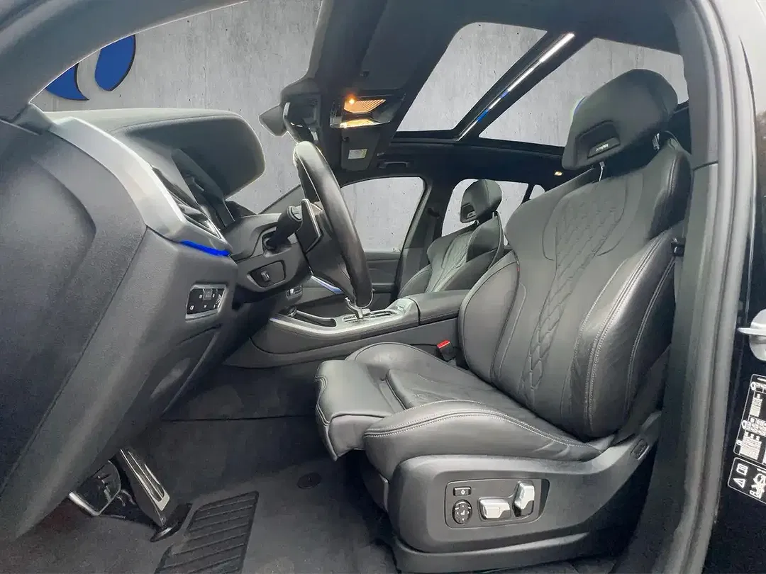 BMW X5 - Thumbnail 10