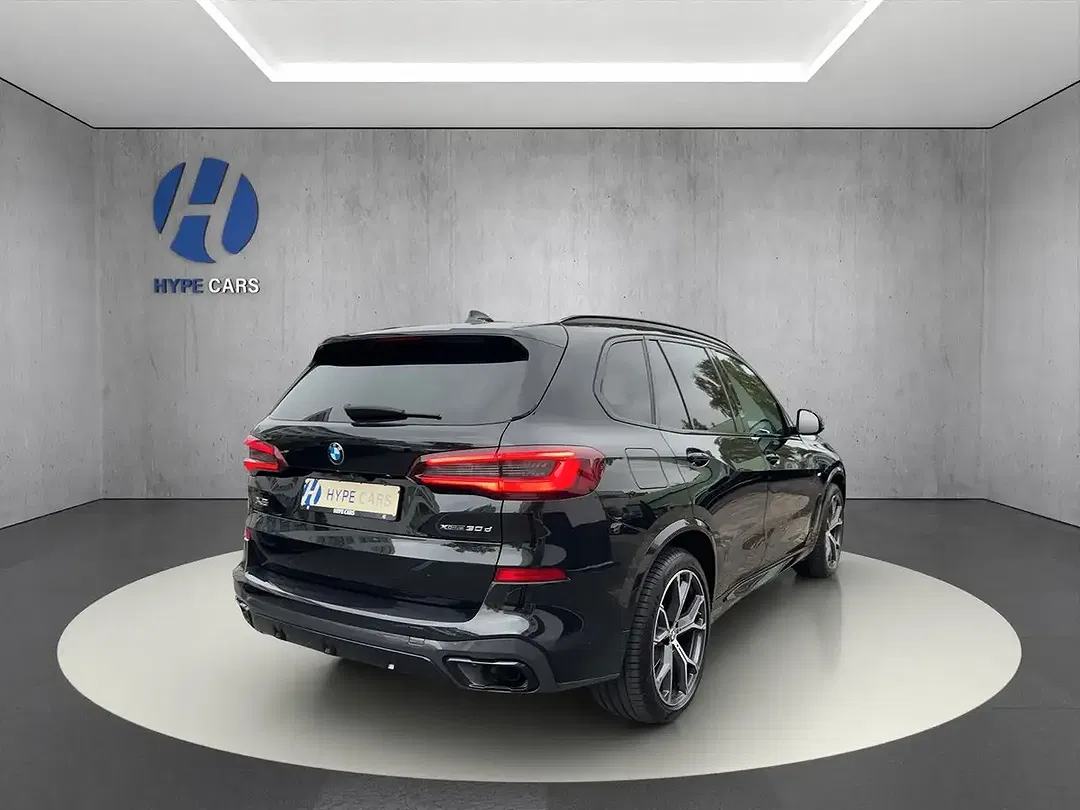 BMW X5 - Thumbnail 4