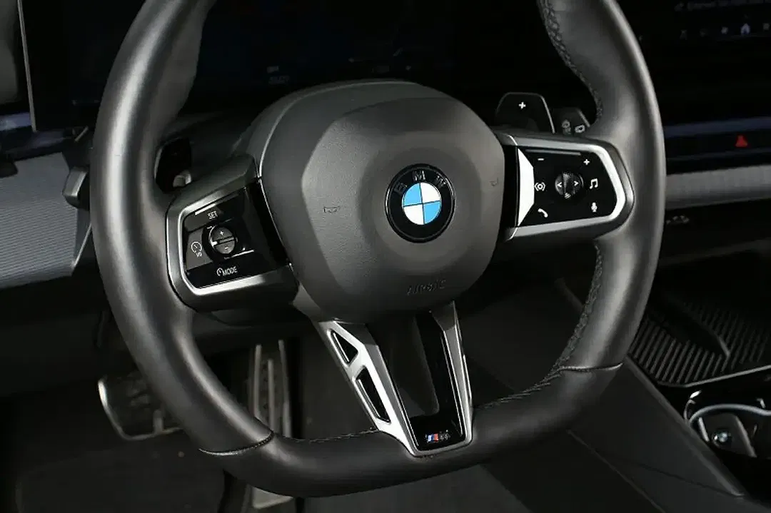 BMW 520 - Thumbnail 10