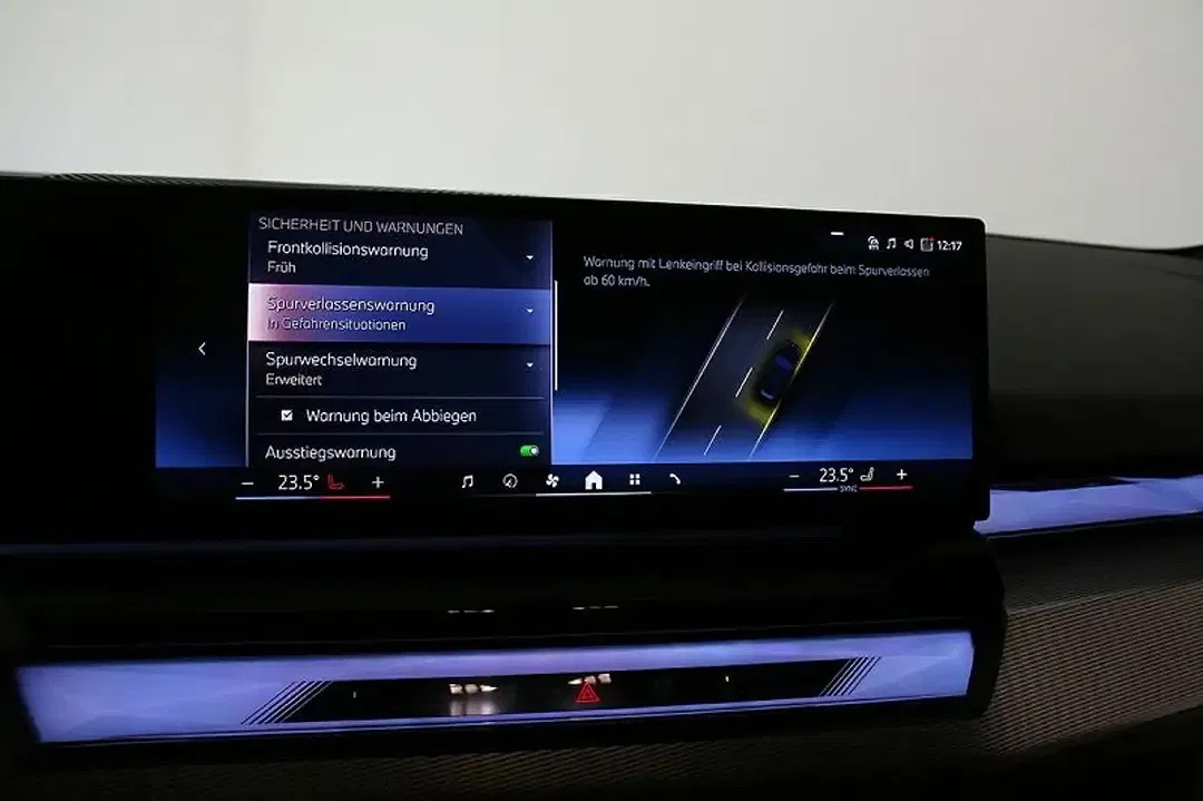 BMW 520 - Thumbnail 13