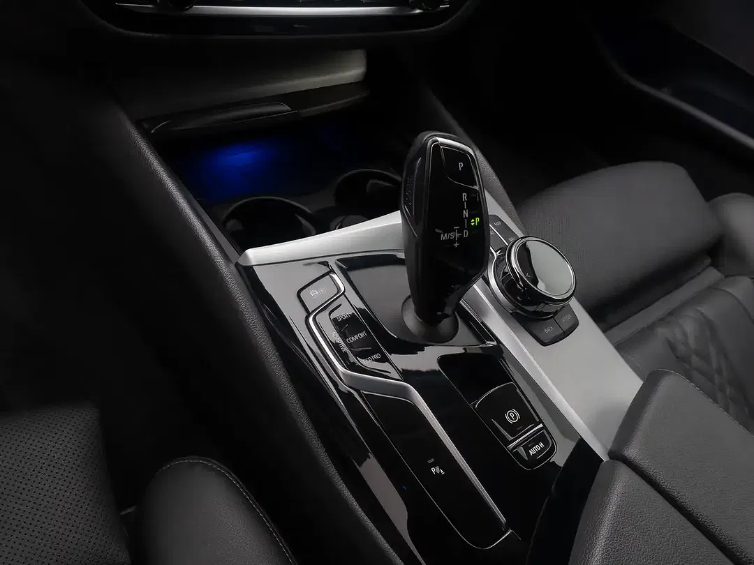 BMW 530 - Thumbnail 24