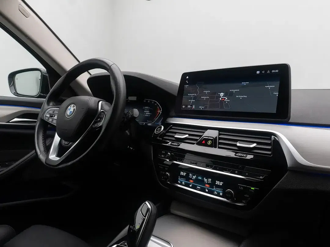 BMW 530 - Thumbnail 32