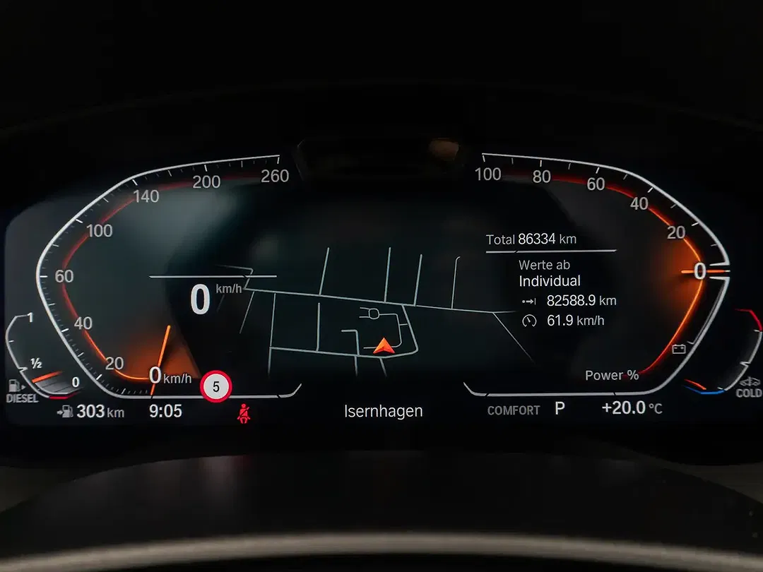 BMW 530 - Thumbnail 41