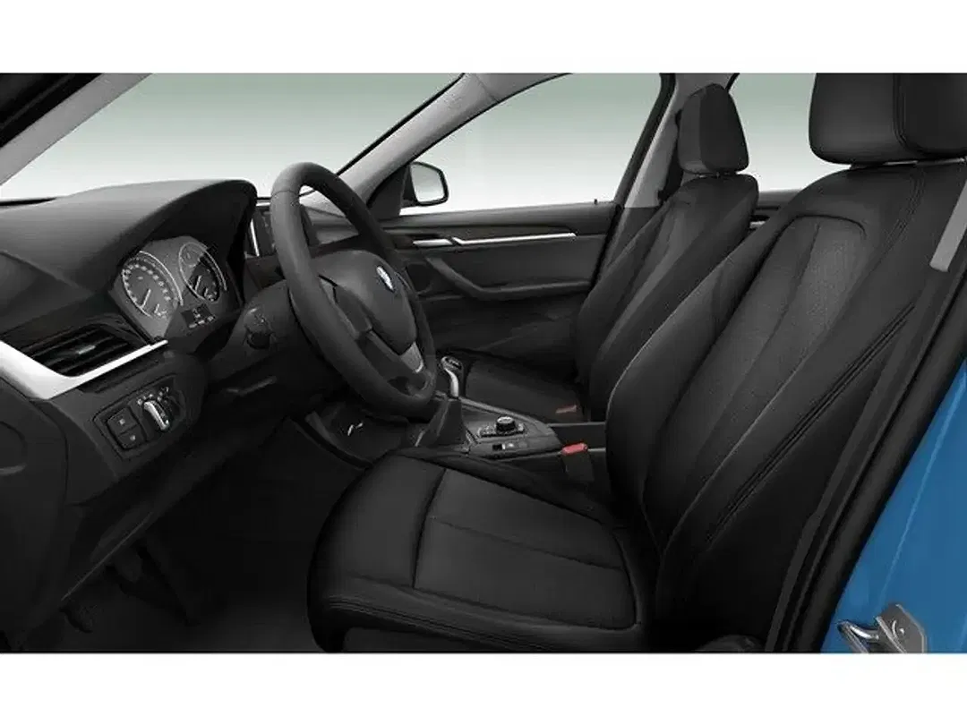 BMW X1 - Thumbnail 4