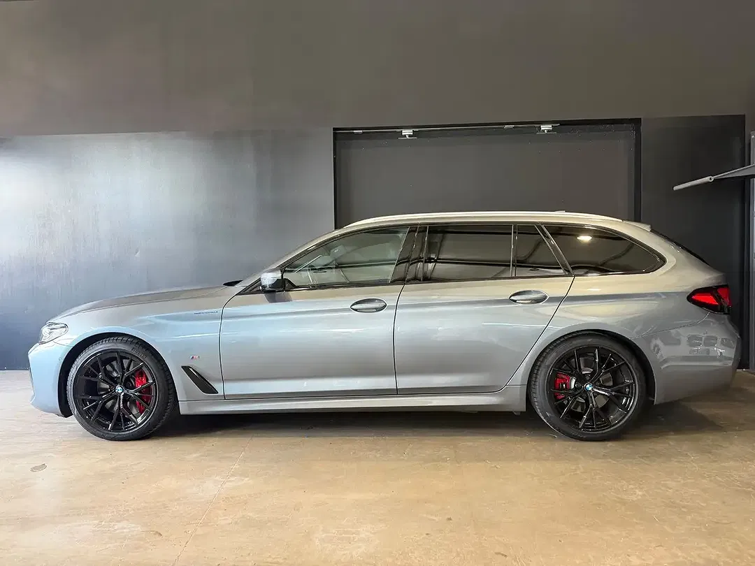 BMW 540 - Thumbnail 2
