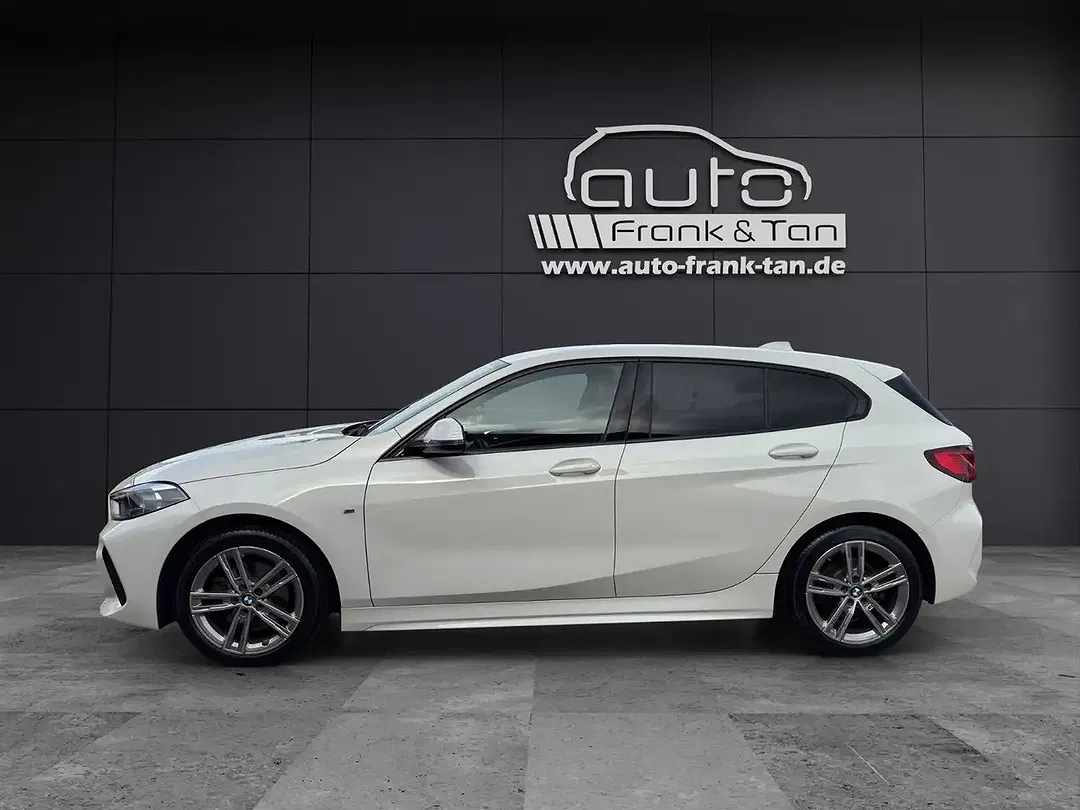 BMW 118 - Thumbnail 3
