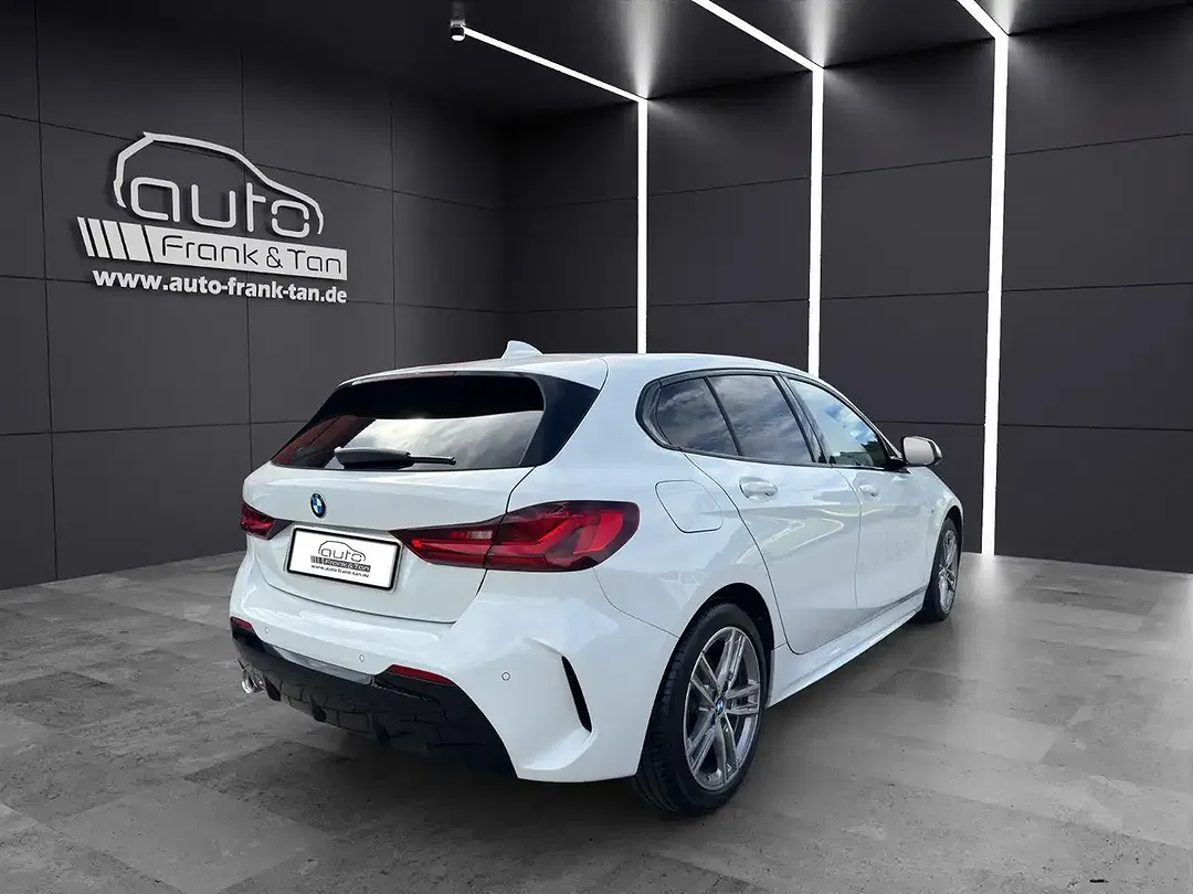 BMW 118 - Thumbnail 6