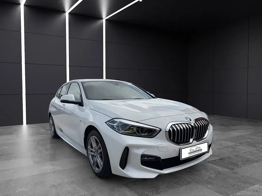 BMW 118 - Thumbnail 8