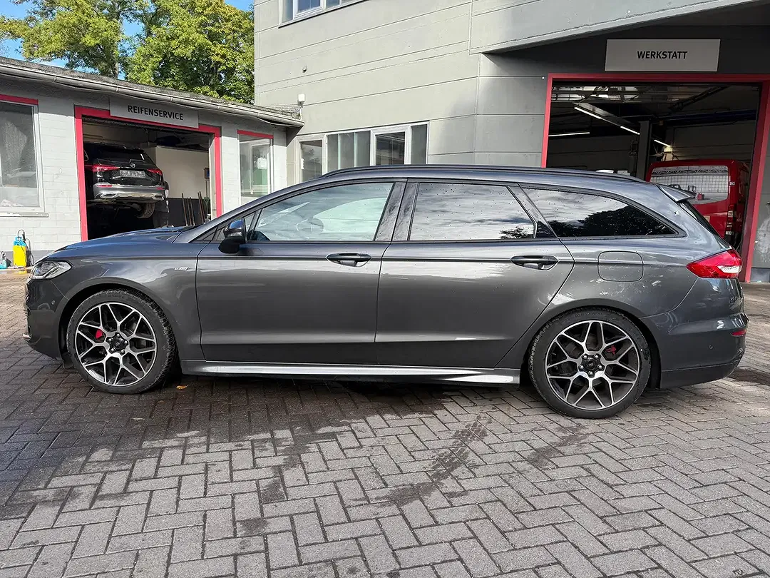 Ford Mondeo - Thumbnail 4
