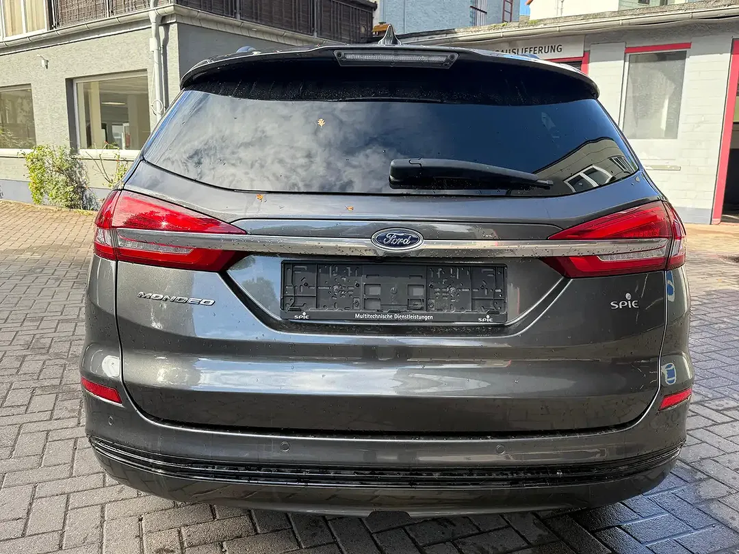 Ford Mondeo - Thumbnail 6