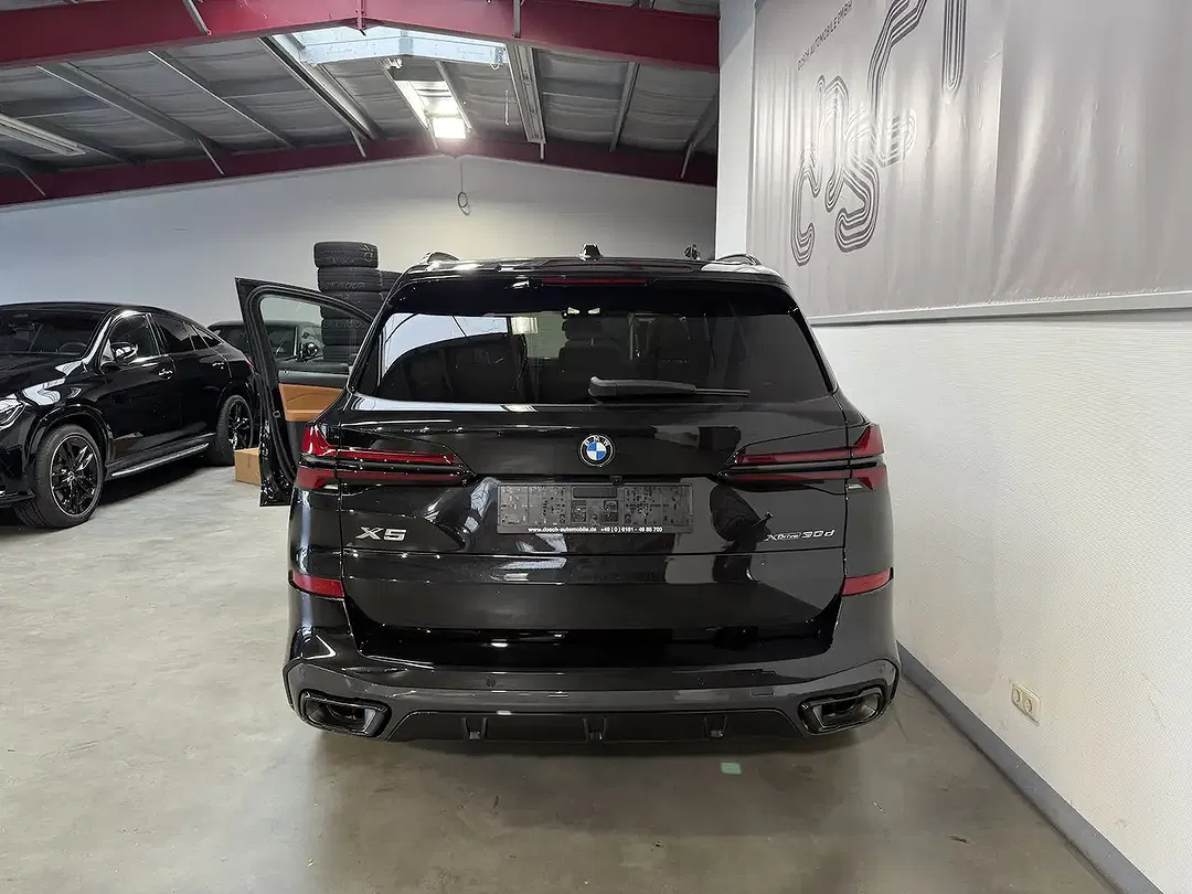 BMW X5 - Thumbnail 12