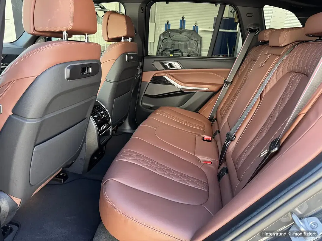 BMW X5 - Thumbnail 9