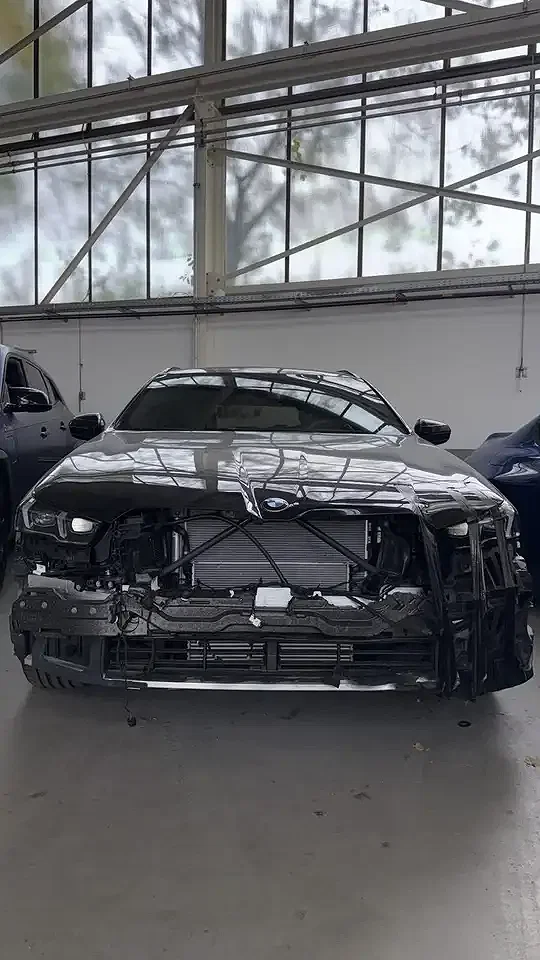 BMW 520 - Afbeelding 1