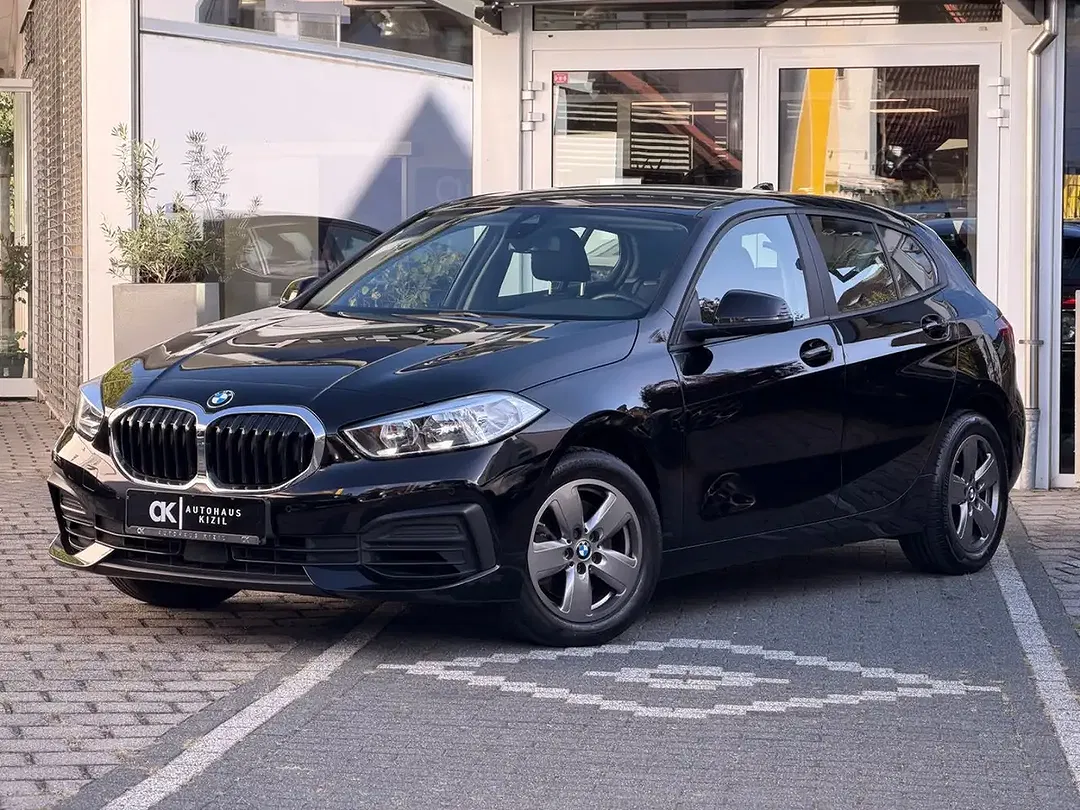 BMW 118 - Thumbnail 2